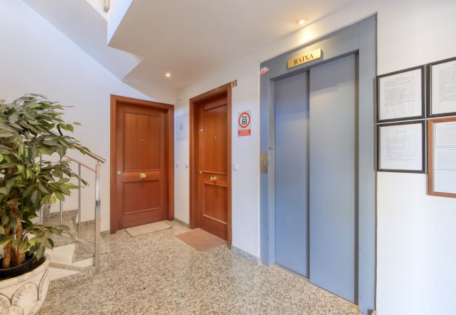 Apartamento en Empuriabrava - Mirablau F 11  Empuriabrava - Immo Barneda Apartamento en Empuriabrava - Mirablau F 11  Empuriabrava - Immo Barneda