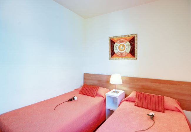 Apartamento en Rosas / Roses - MILENI 2 1 3 1