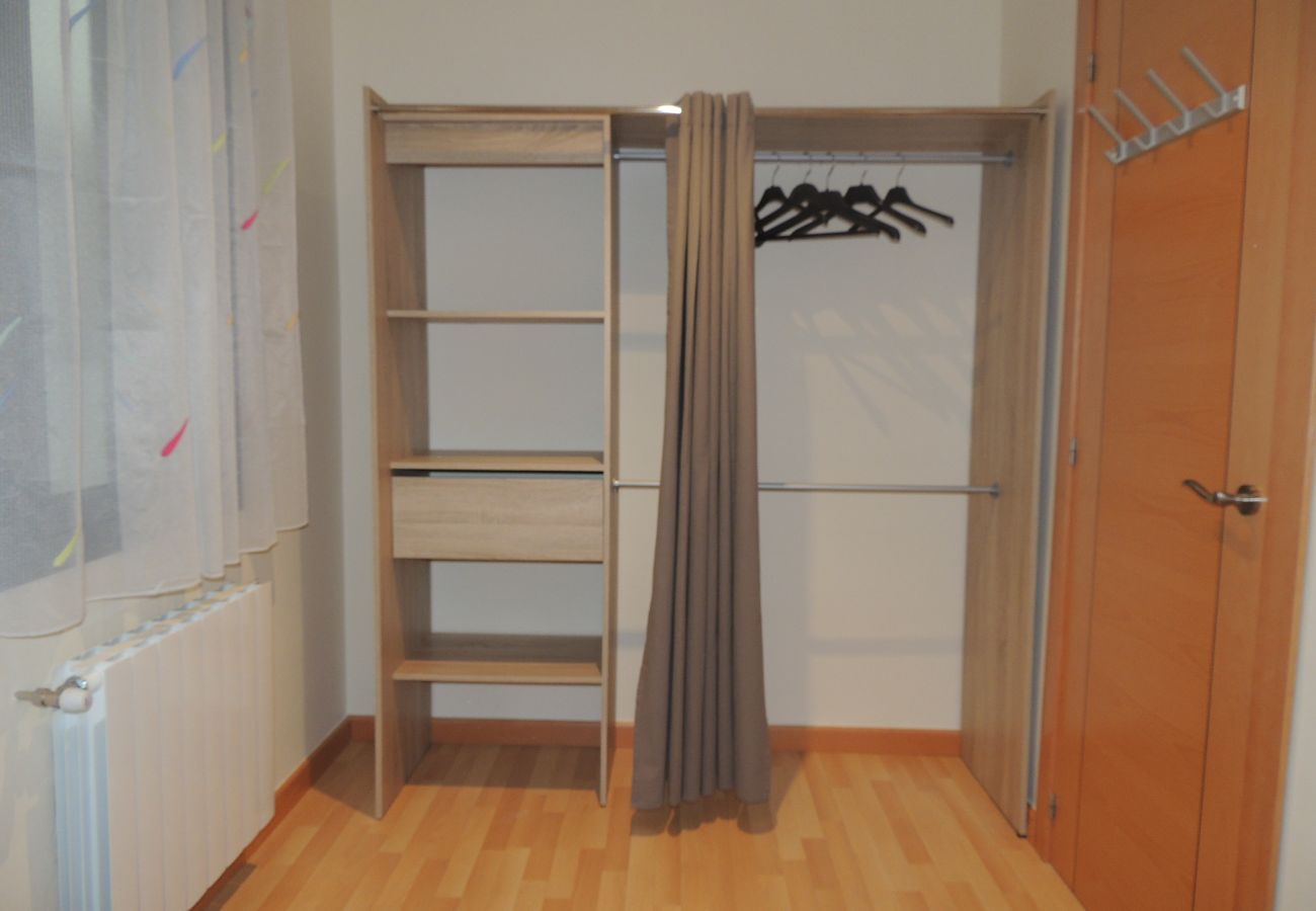 Apartamento en Rosas / Roses - Apartamento en 1º linea de playa en Roses en alquiler-PC GARBI