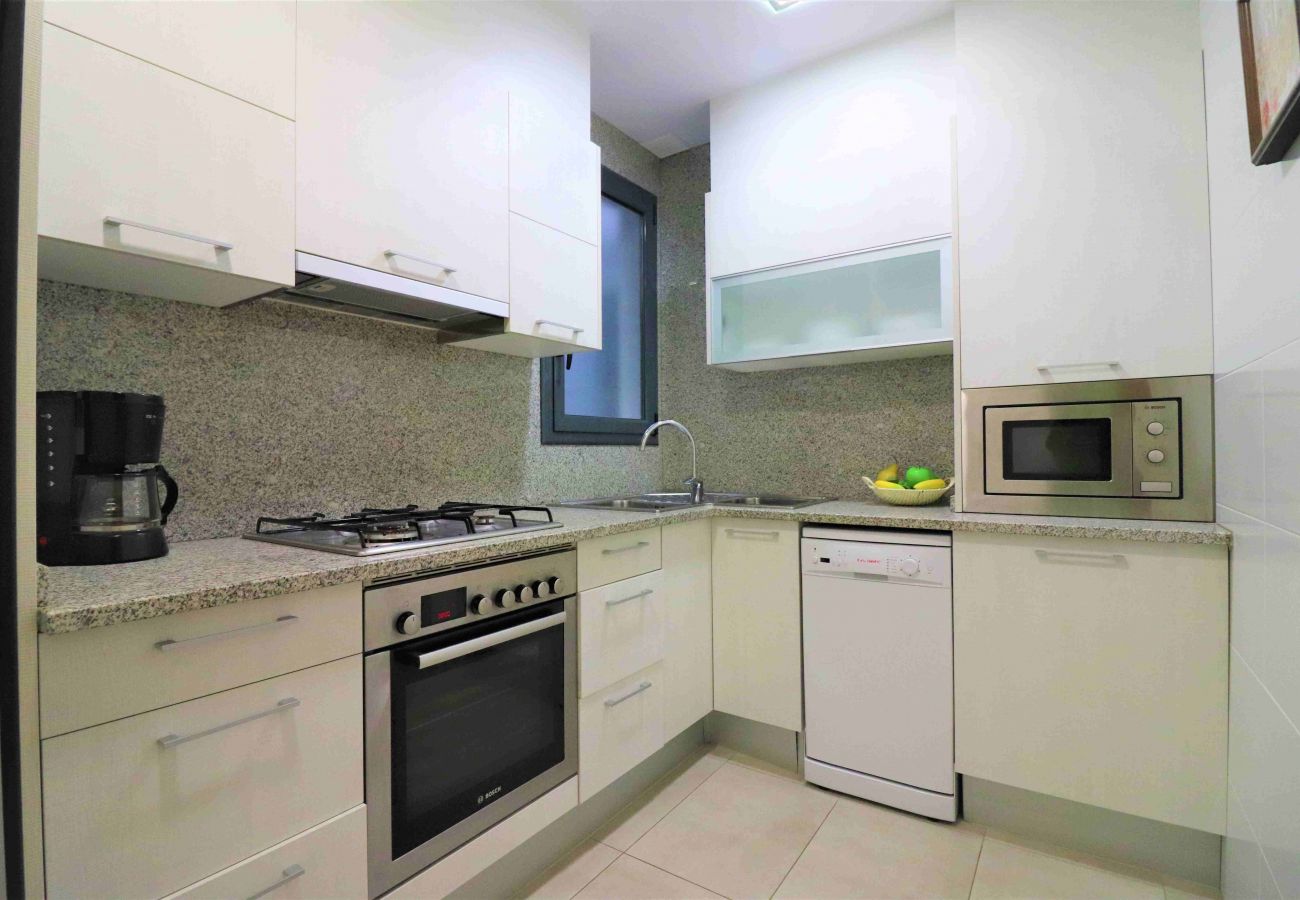 Apartamento en Rosas / Roses - Apartamento en 1º linea de playa en Roses en alquiler-PC GARBI