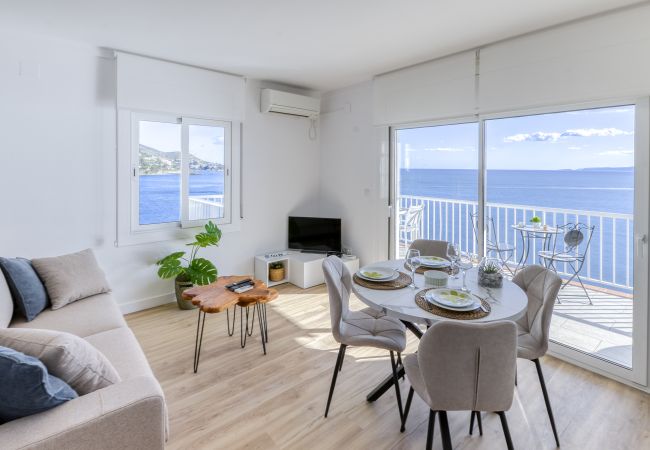 Apartamento en Rosas / Roses - Promocanyell 1ª línea - Immo Barneda  Apartamento en Rosas / Roses - Promocanyell 1ª línea - Immo Barneda