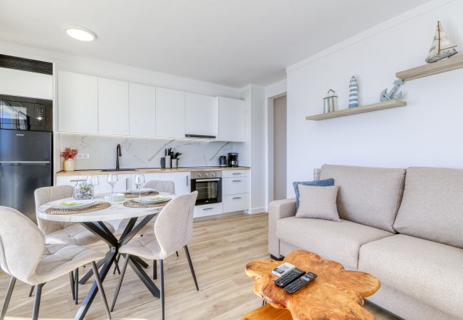 Apartamento en Rosas / Roses - Promocanyell 1ª línea - Immo Barneda  Apartamento en Rosas / Roses - Promocanyell 1ª línea - Immo Barneda