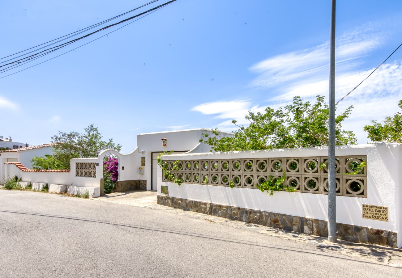 Casa en Rosas / Roses - Villa Lou Roses - Immo Barneda