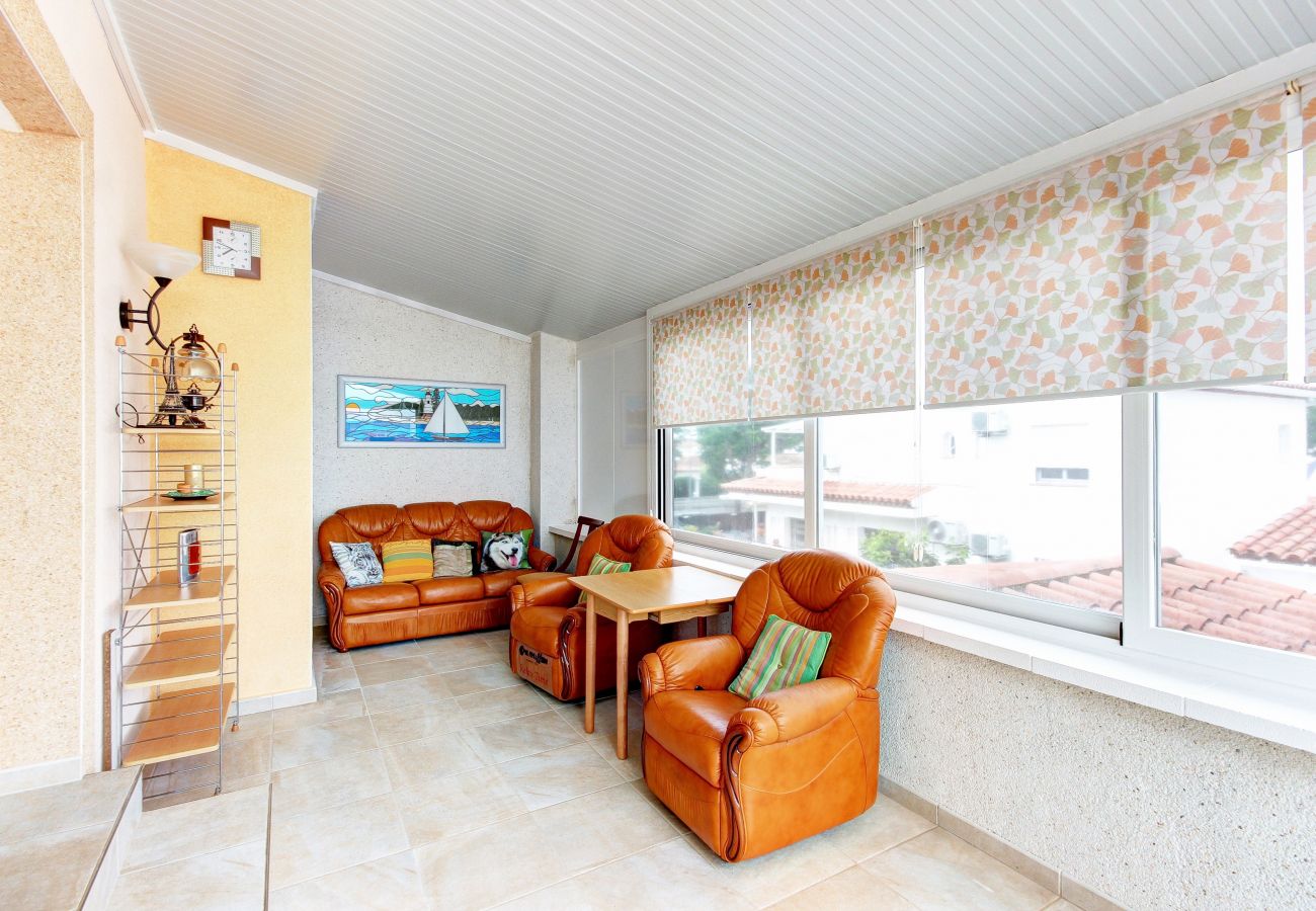 Casa en Empuriabrava - Villa Requesens 63 - Immo Barneda 