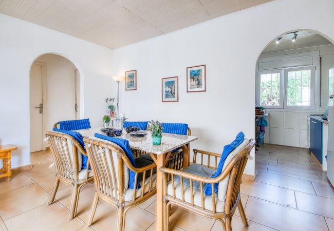 Casa en Rosas / Roses - VILLA SEGRIA 8 Immo Barneda Roses  Casa en Rosas / Roses - VILLA SEGRIA 8 Immo Barneda Roses