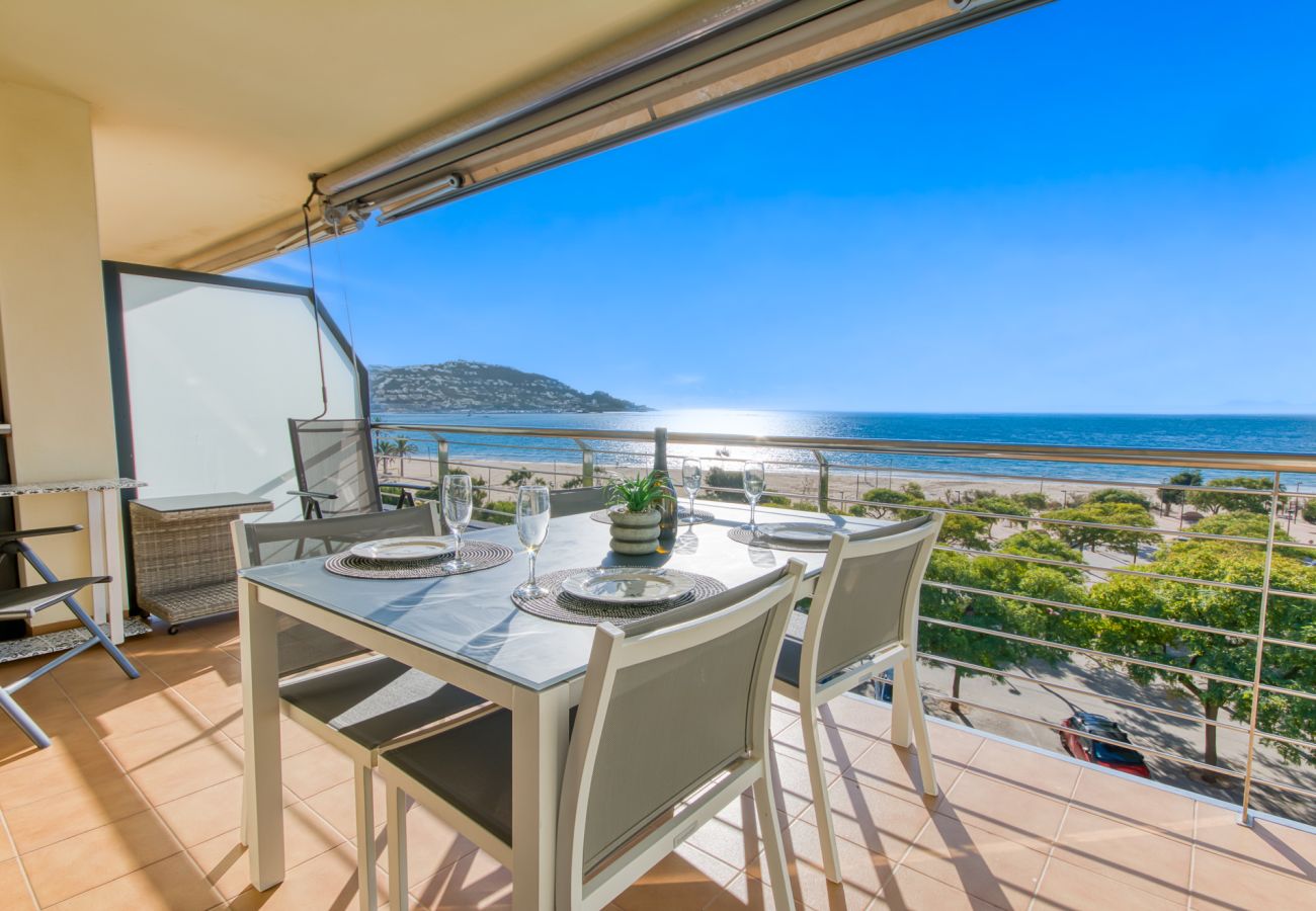 Apartamento en Rosas / Roses - Mileni I Atic Dúplex Primera Línea - Immo Barneda