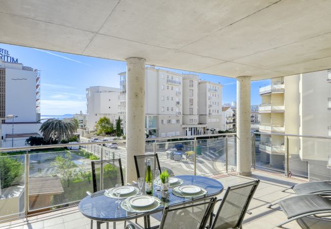 Apartament en Rosas / Roses - Maritim 2 D Roses - Immo Barneda  Apartament en Rosas / Roses - Maritim 2 D Roses - Immo Barneda