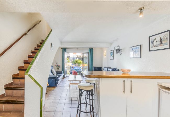 Casa en Empuriabrava - Isla Cartago Empuriabrava - Immo Barneda  Casa en Empuriabrava - Isla Cartago Empuriabrava - Immo Barneda