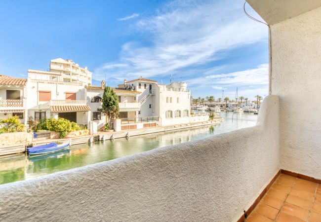 Casa en Empuriabrava - Isla Cartago Empuriabrava - Immo Barneda  Casa en Empuriabrava - Isla Cartago Empuriabrava - Immo Barneda