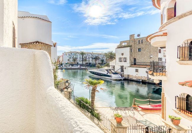 Casa en Empuriabrava - Isla Cartago Empuriabrava - Immo Barneda  Casa en Empuriabrava - Isla Cartago Empuriabrava - Immo Barneda