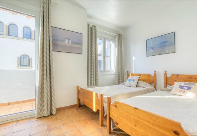 Casa en Empuriabrava - Isla Cartago Empuriabrava - Immo Barneda  Casa en Empuriabrava - Isla Cartago Empuriabrava - Immo Barneda