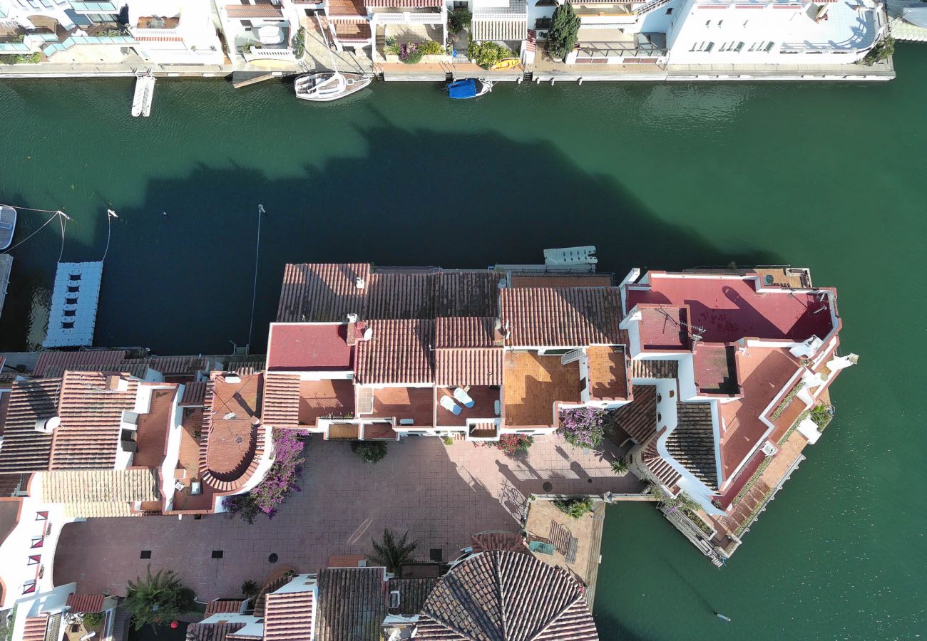 Casa en Empuriabrava - Isla Cartago Empuriabrava - Immo Barneda 