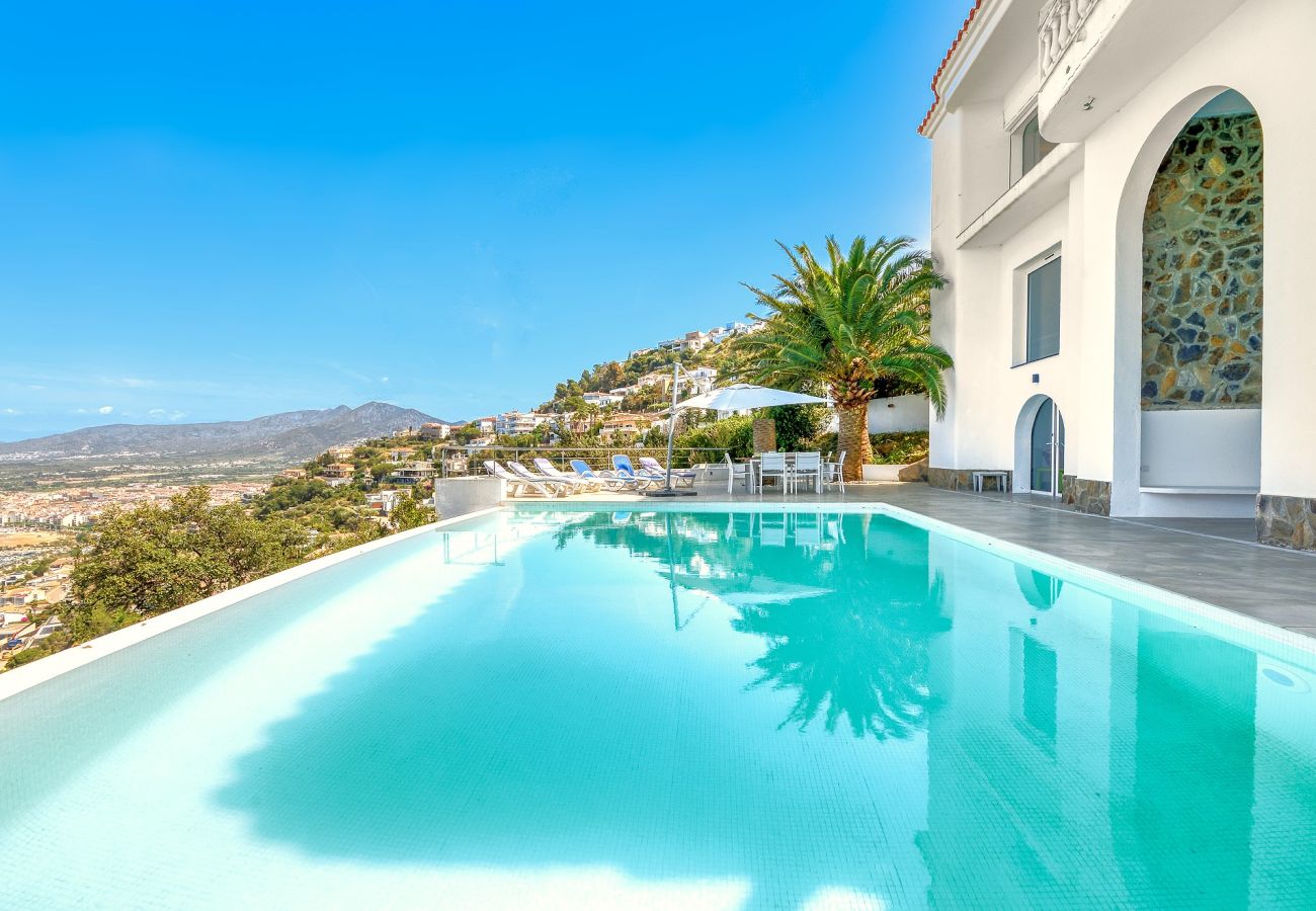 Casa en Rosas / Roses - Villa Lou Roses - Immo Barneda