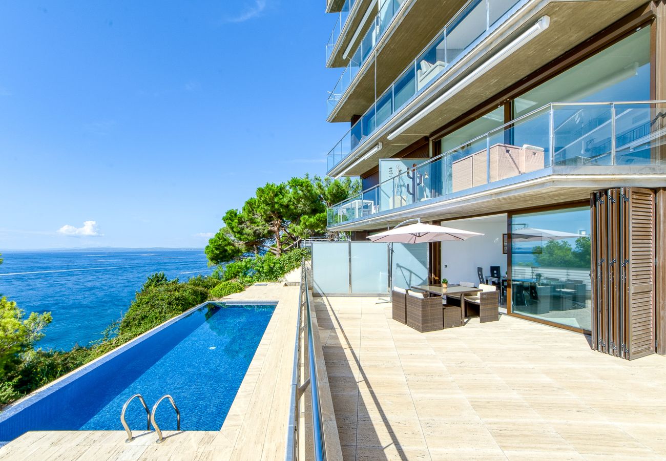 Apartament en Rosas / Roses - Vista Bella - Exclusive luxury apartment in Canyelles Petites, Roses -Immo Barneda