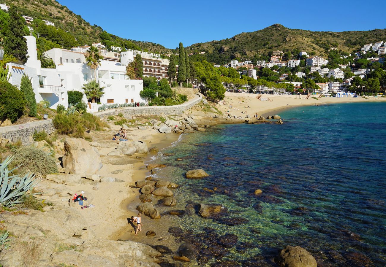 Ferienwohnung in Rosas / Roses - Cap Mestral 1 Roses - Immo Barneda