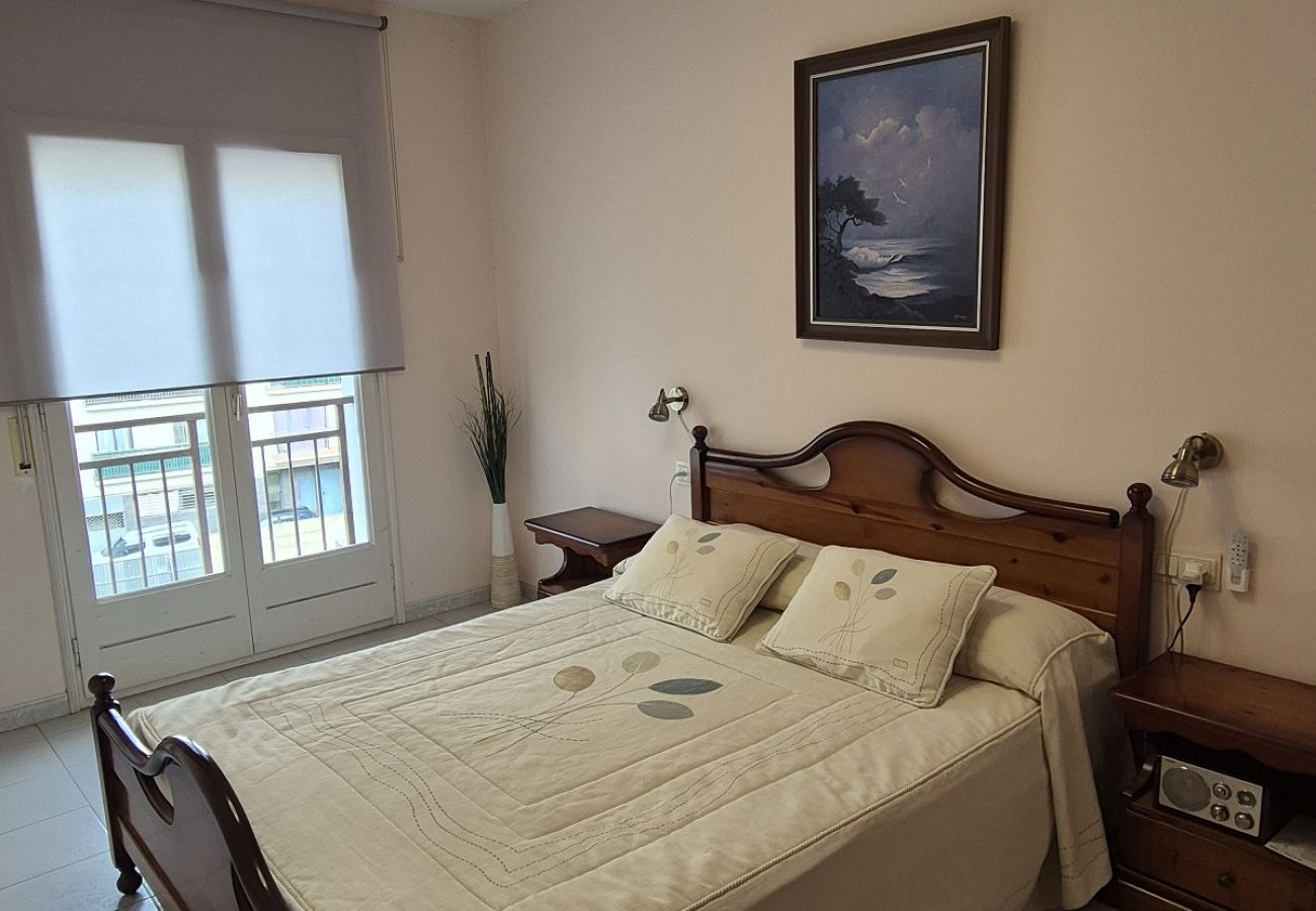 Ferienwohnung in Rosas / Roses - Francesc Macia 57 3B Roses - Immo Barneda