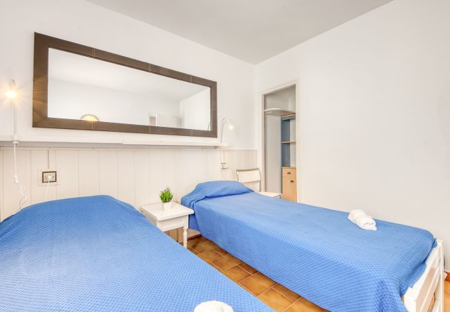 Ferienhaus in Rosas / Roses - Ibiza Bramer 11 Canyelles Roses - Immo Barneda Ferienhaus in Rosas / Roses - Ibiza Bramer 11 Canyelles Roses - Immo Barneda