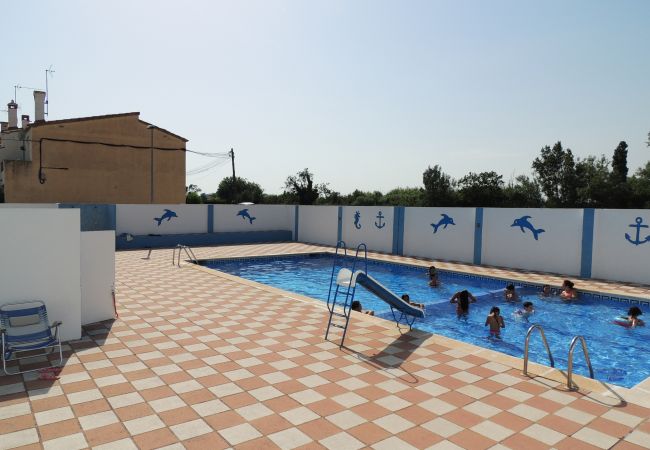 Ferienhaus in Empuriabrava - Byblos Empuriabrava - Immo Barneda Ferienhaus in Empuriabrava - Byblos Empuriabrava - Immo Barneda