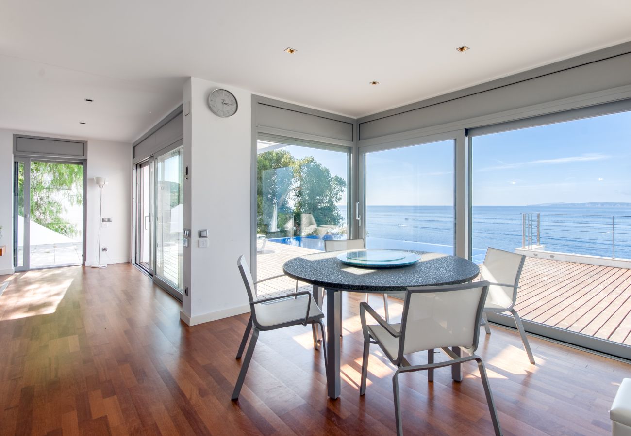 Ferienhaus in Rosas / Roses - Premium Villa Diaz Pacheco - ImmoBarneda