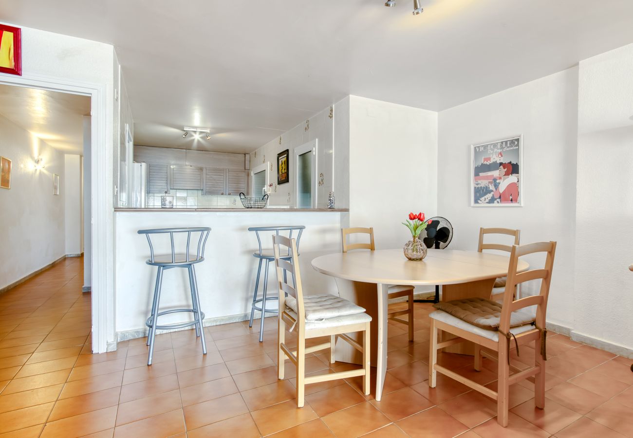 Ferienwohnung in Rosas / Roses - Dallas 2 F  Canyelles Roses - Immo Barneda