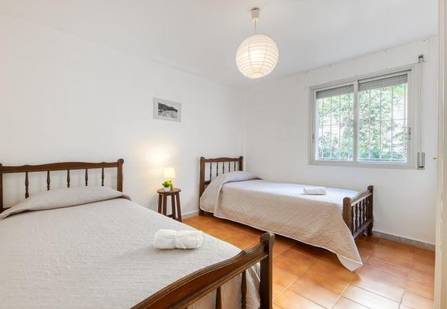 Ferienwohnung in Rosas / Roses -  Dallas 2B Canyelles Rose s - Immo Barneda Ferienwohnung in Rosas / Roses -  Dallas 2B Canyelles Rose s - Immo Barneda