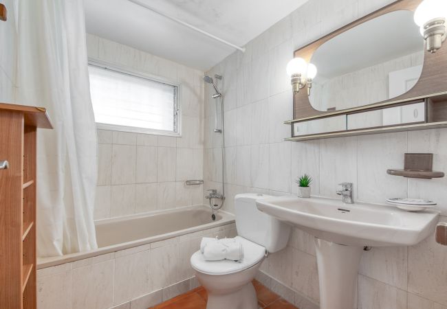 Ferienwohnung in Rosas / Roses -  Dallas 2B Canyelles Rose s - Immo Barneda Ferienwohnung in Rosas / Roses -  Dallas 2B Canyelles Rose s - Immo Barneda