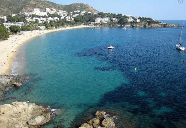 Ferienhaus in Empuriabrava - Villa Requesens 139 Empuriabrava - Immo Barneda  Ferienhaus in Empuriabrava - Villa Requesens 139 Empuriabrava - Immo Barneda