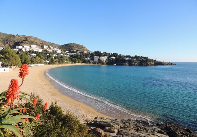 Ferienwohnung in Rosas / Roses - Raval dels Grecs 16 Atico Roses  - Immo Barneda  Ferienwohnung in Rosas / Roses - Raval dels Grecs 16 Atico Roses  - Immo Barneda