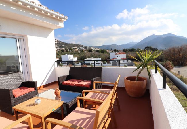 Ferienhaus in Rosas / Roses - Villa Bages 5 Roses - Immo Barneda  Ferienhaus in Rosas / Roses - Villa Bages 5 Roses - Immo Barneda