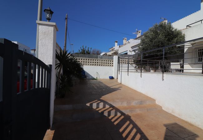 Ferienhaus in Rosas / Roses - Villa Bages 5 Roses - Immo Barneda  Ferienhaus in Rosas / Roses - Villa Bages 5 Roses - Immo Barneda