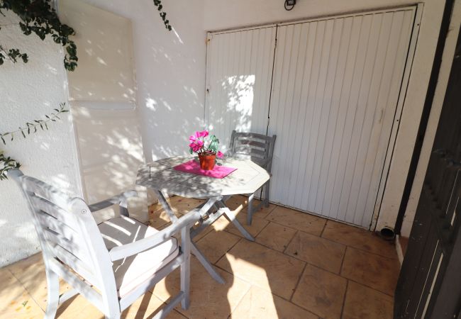 Ferienhaus in Rosas / Roses - Villa Bages 5 Roses - Immo Barneda  Ferienhaus in Rosas / Roses - Villa Bages 5 Roses - Immo Barneda