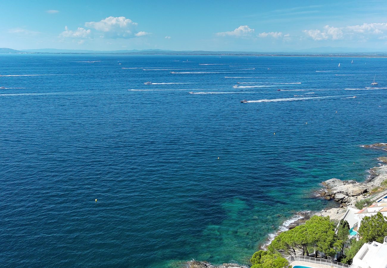 Ferienwohnung in Rosas / Roses - Vista Bella - Exclusive luxury apartment in Canyelles Petites, Roses -Immo Barneda