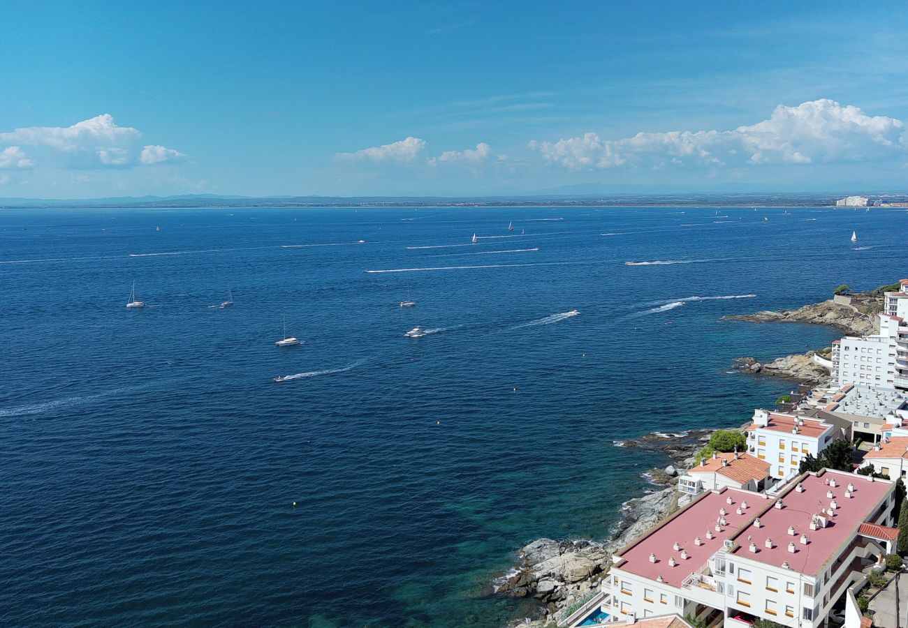 Ferienwohnung in Rosas / Roses - Vista Bella - Exclusive luxury apartment in Canyelles Petites, Roses -Immo Barneda