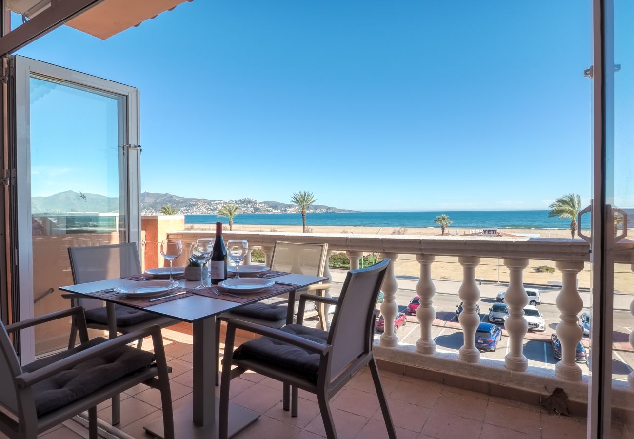 Apartment in Empuriabrava - Gran Reserva Playa 9 25 Empuriabrava - Immo Barneda