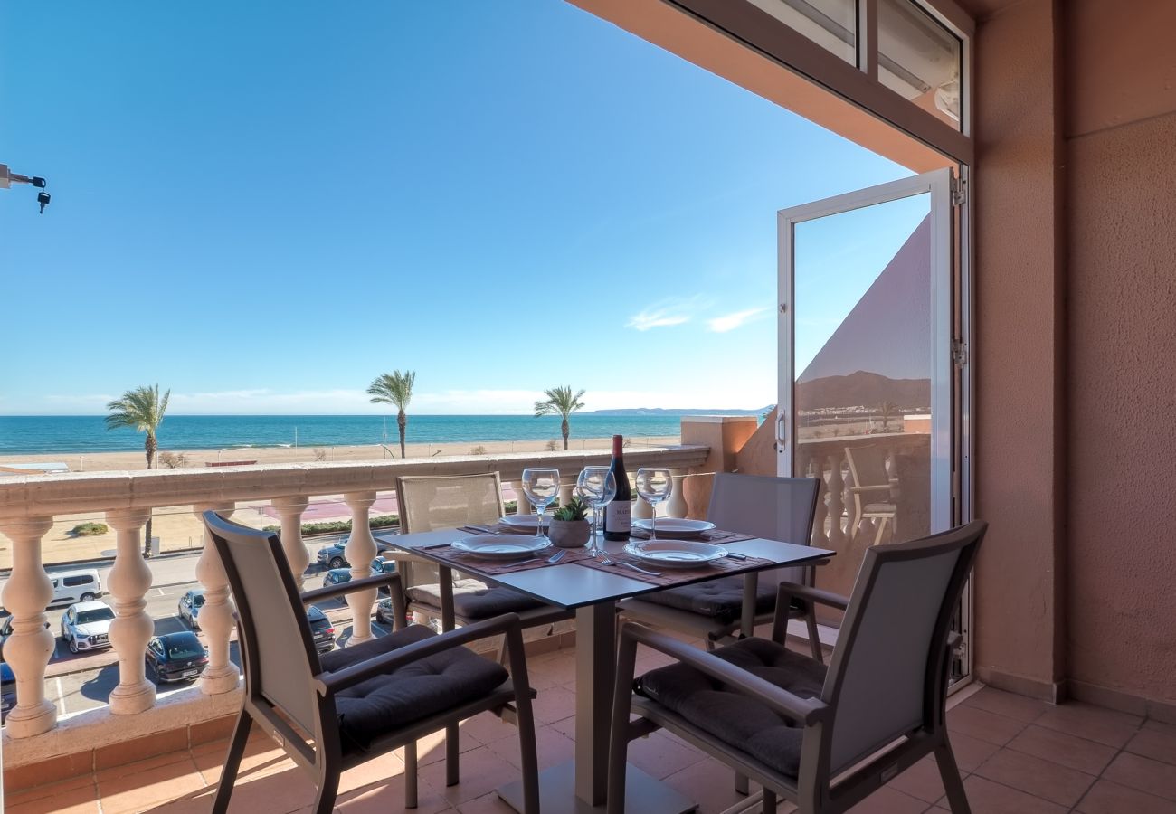 Apartment in Empuriabrava - Gran Reserva Playa 9 25 Empuriabrava - Immo Barneda