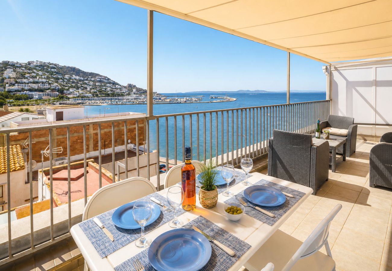 Apartment in Rosas / Roses - Estrella de Mar Atico 1 linea Roses - Immo Barneda