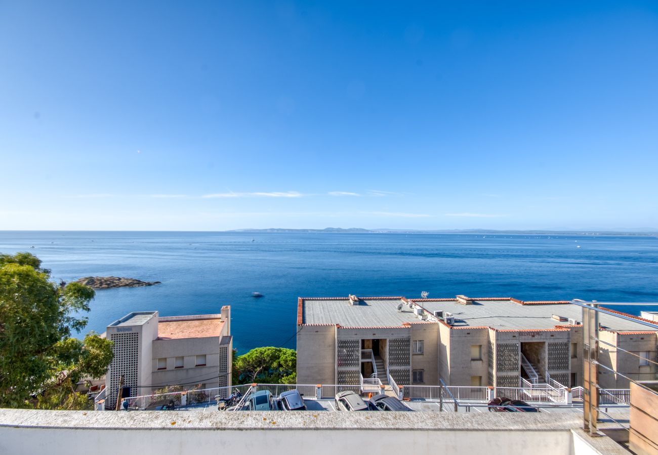 House in Rosas / Roses - Premium Villa Diaz Pacheco - ImmoBarneda