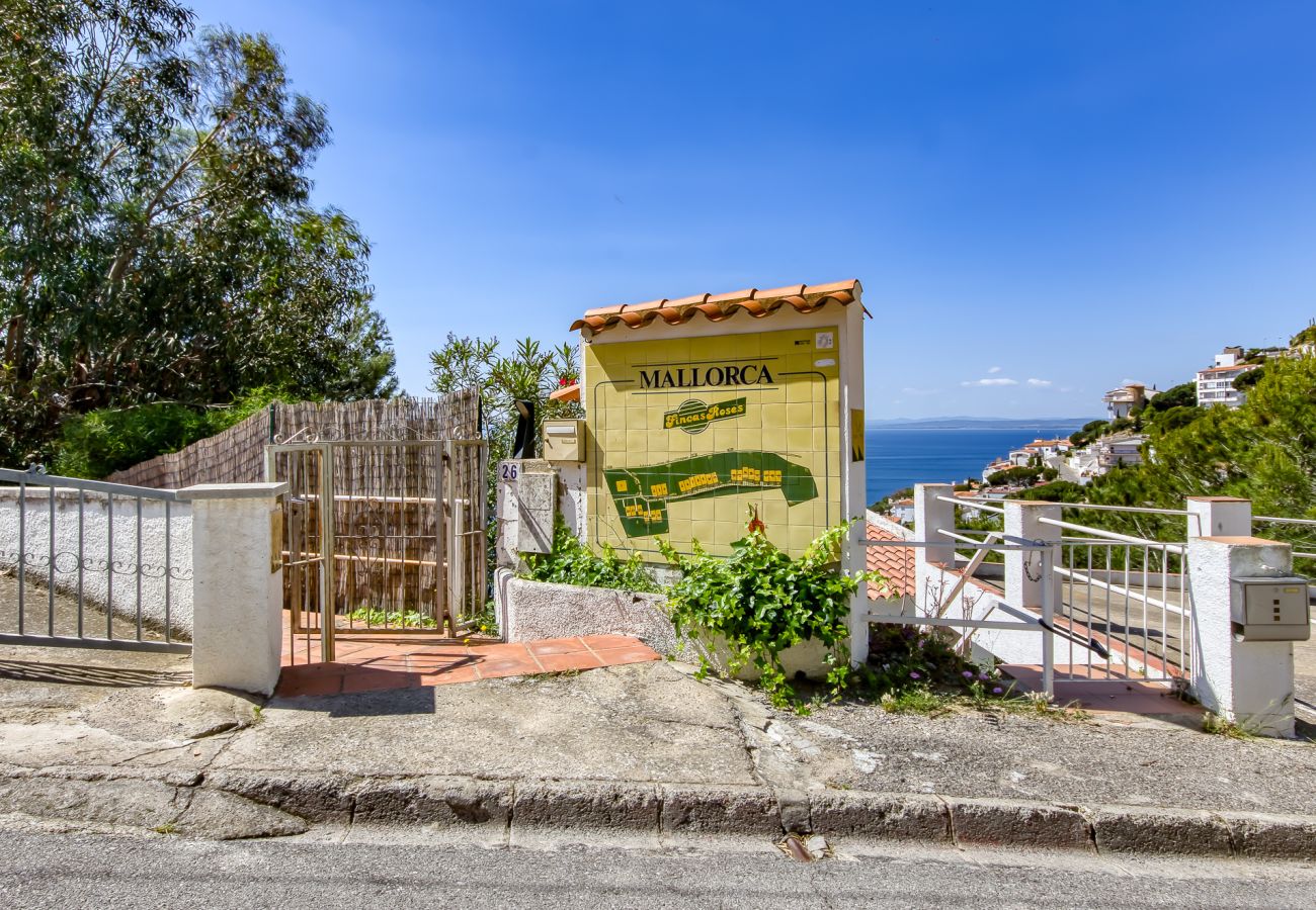 Townhouse in Rosas / Roses - Mallorca 8 Canyelles Roses - Immo Barneda