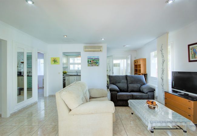 House in Empuriabrava - Villa Requesens 139 Empuriabrava - Immo Barneda  House in Empuriabrava - Villa Requesens 139 Empuriabrava - Immo Barneda