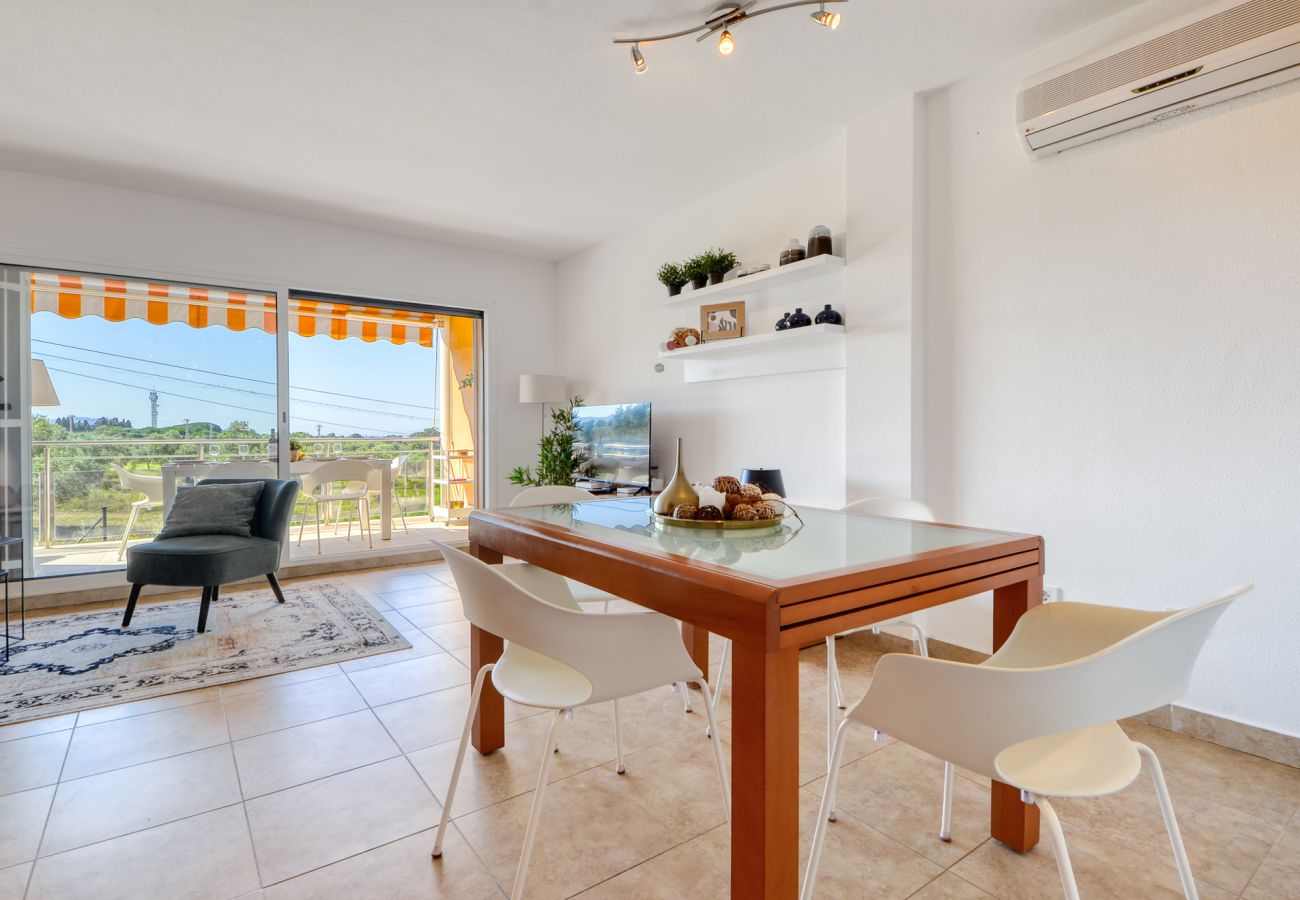 Apartment in Palau-Saverdera - Sun Village Mas Isaac  P4 - Immo Barneda 