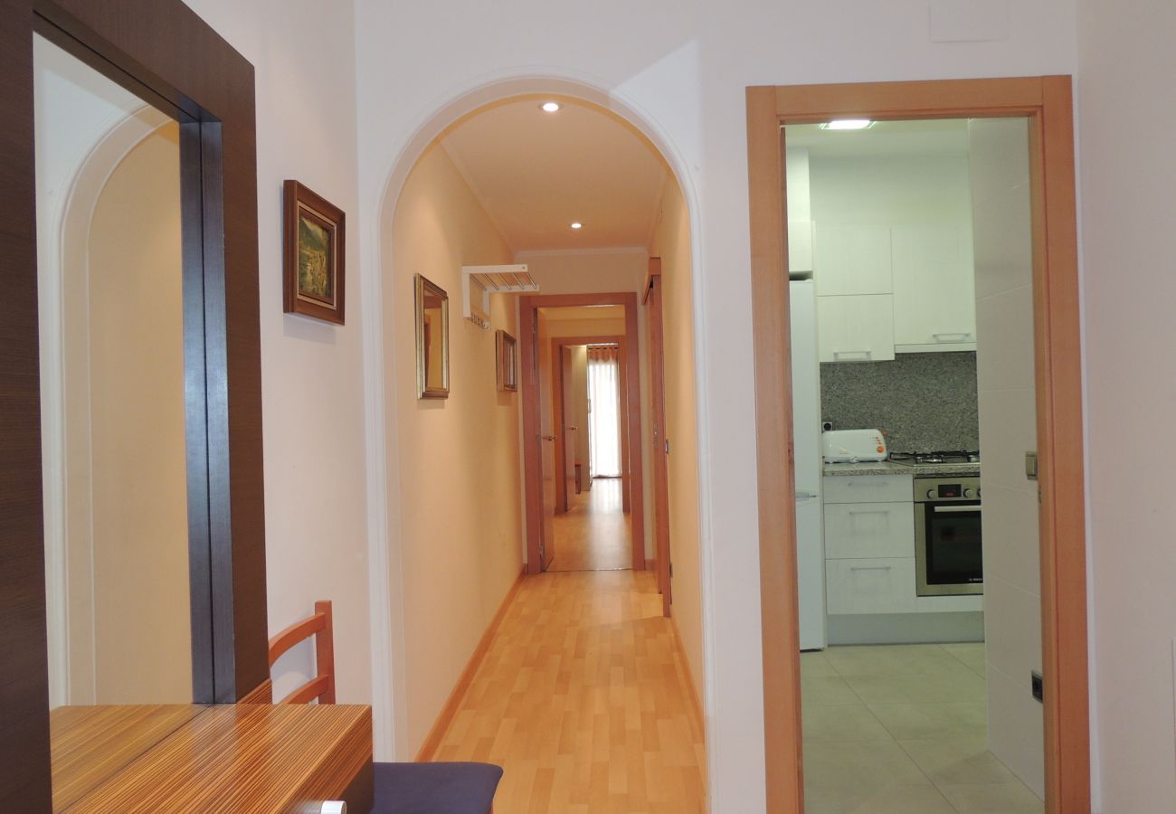 Appartement à Rosas / Roses - Appartement en 1ère ligne de plage à Roses à louer-PC GARBI