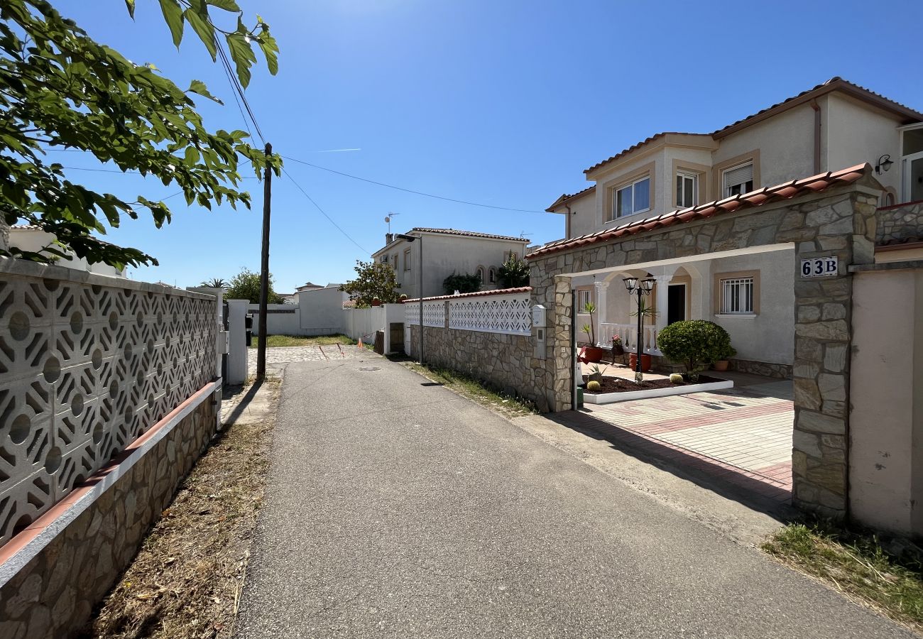 Maison à Empuriabrava - Villa Requesens 63 - Immo Barneda 