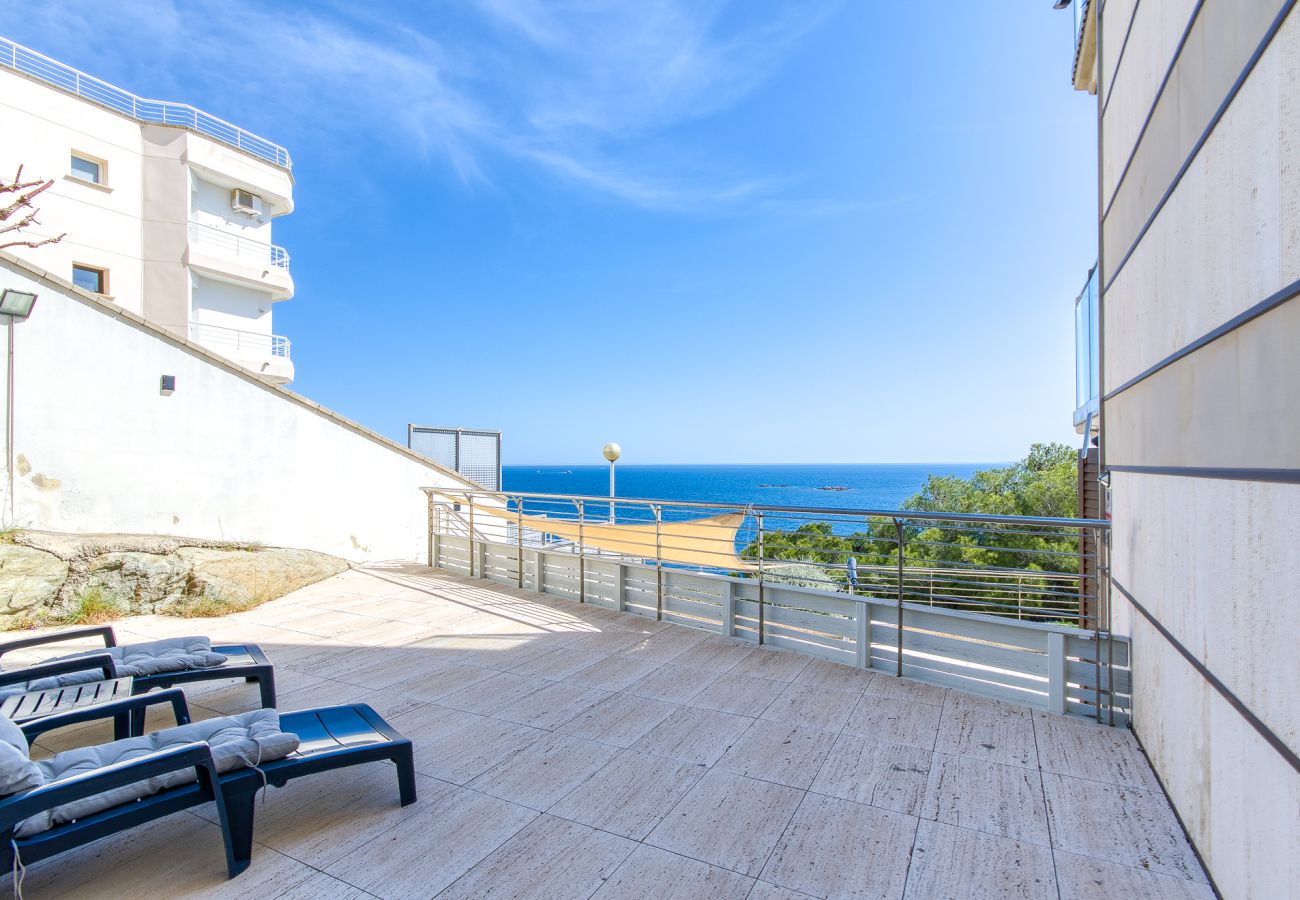 Appartement à Rosas / Roses - Vista Bella - Exclusive luxury apartment in Canyelles Petites, Roses -Immo Barneda